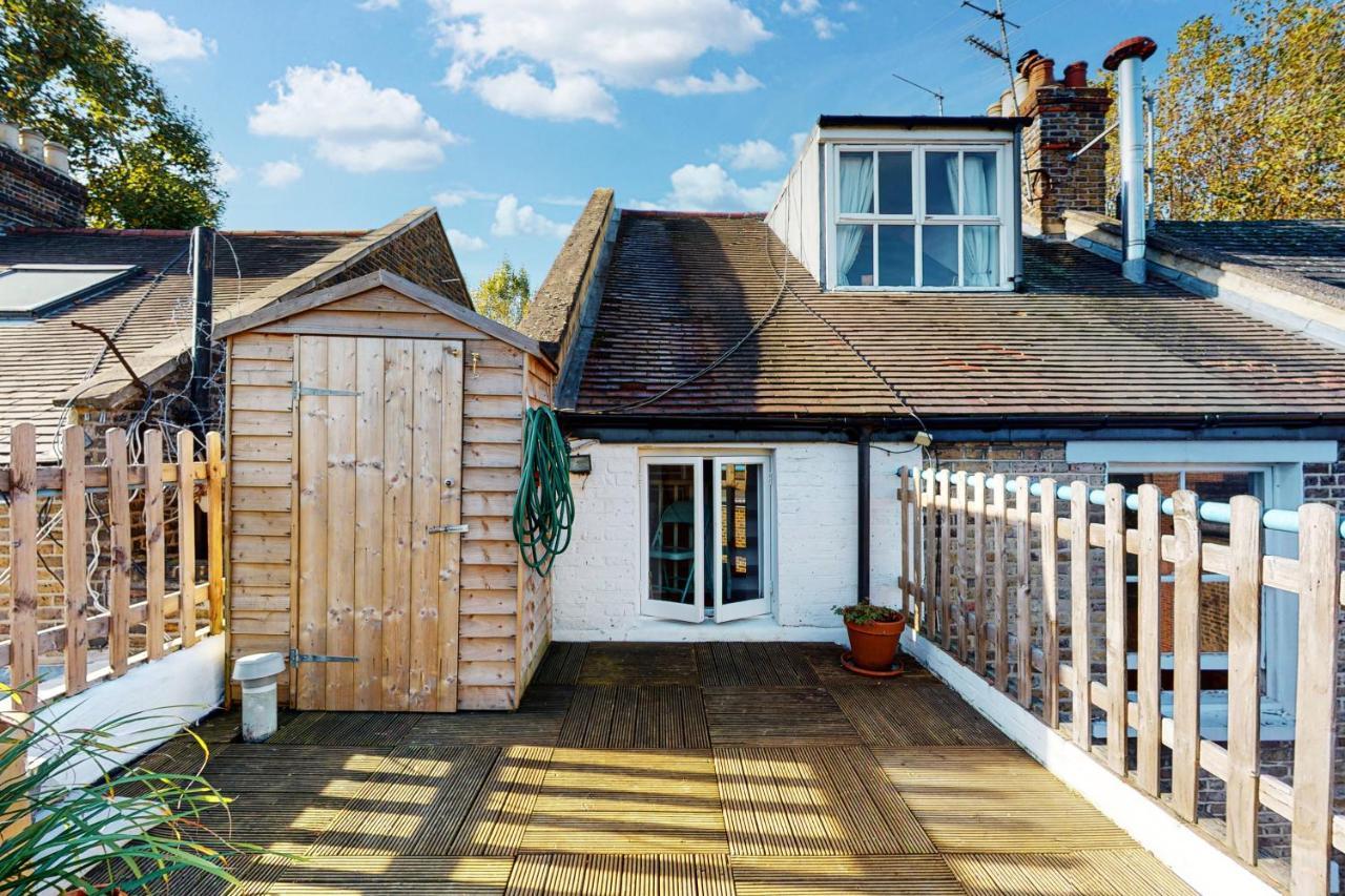Appartamento Beautiful 1bed Attic Wterrace In North Kensington *